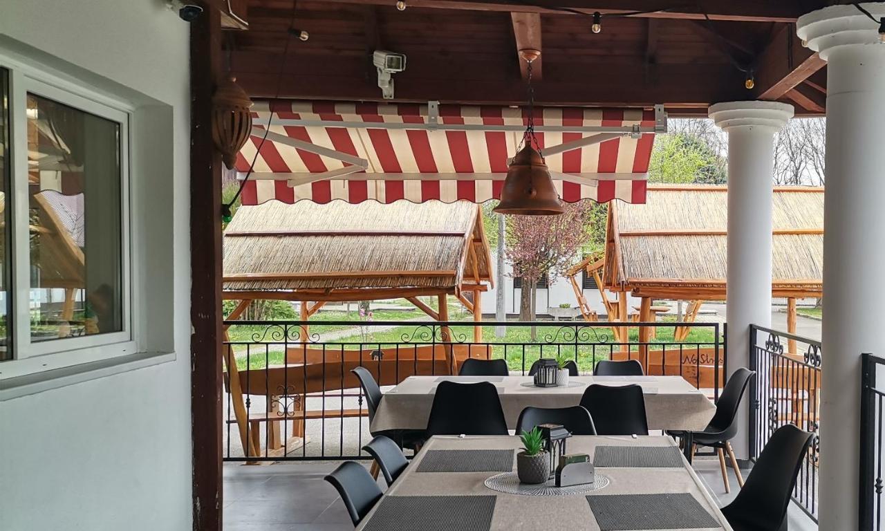 Bed and Breakfast No Stress Panzio-Pizzeria-Sporttabor Харканы Экстерьер фото